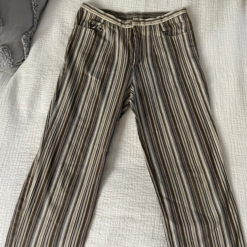 Artsy stripped pant